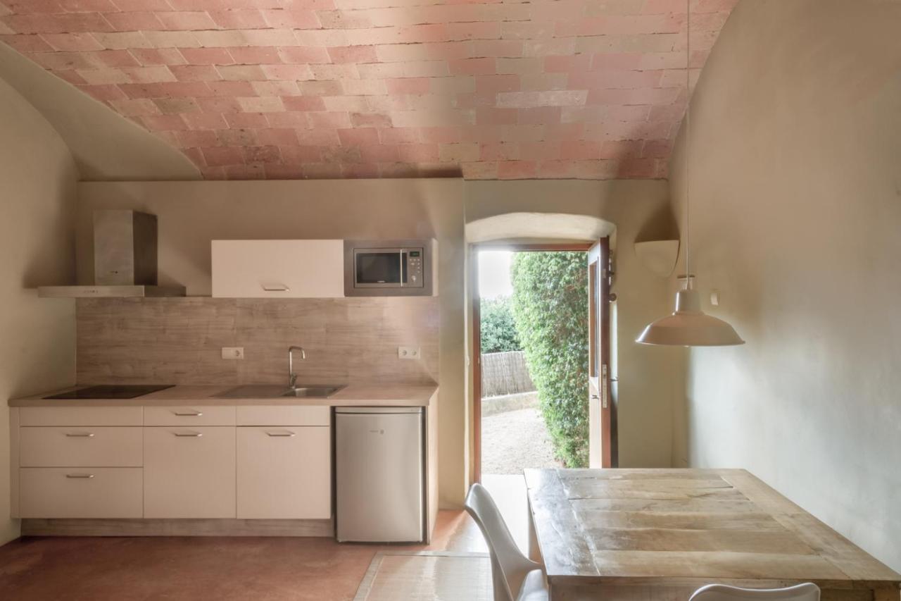 Apartamentos En La Rectoria De Regencós Extérieur photo