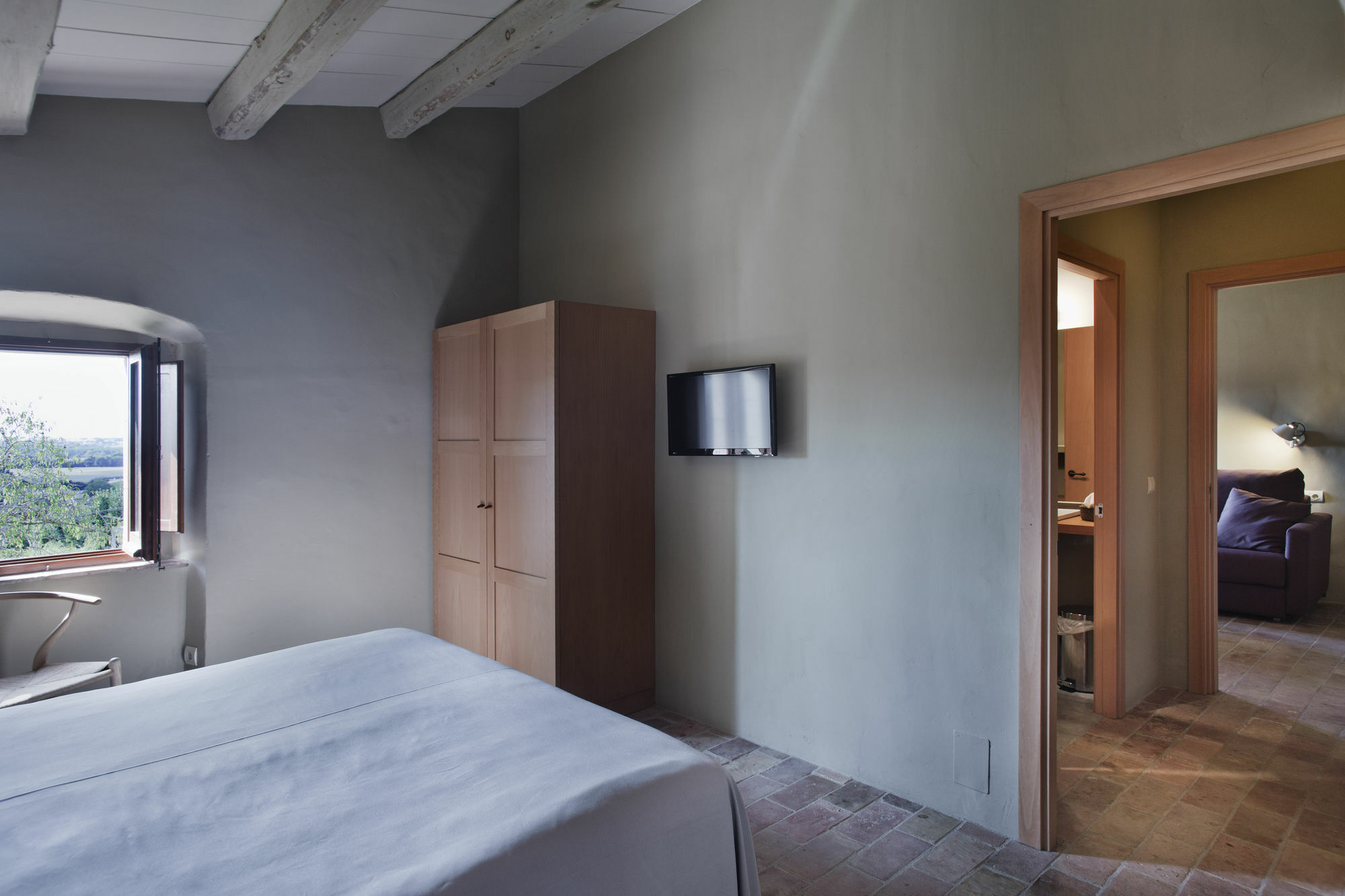 Apartamentos En La Rectoria De Regencós Extérieur photo